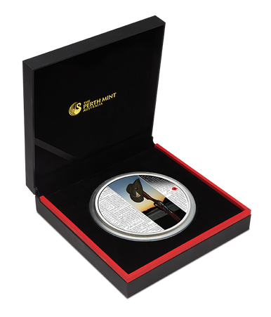 2015 $30 The ANZAC Spirit 100th Anniversary Lest We Forget 1kg Silver Coloured Proof Coin