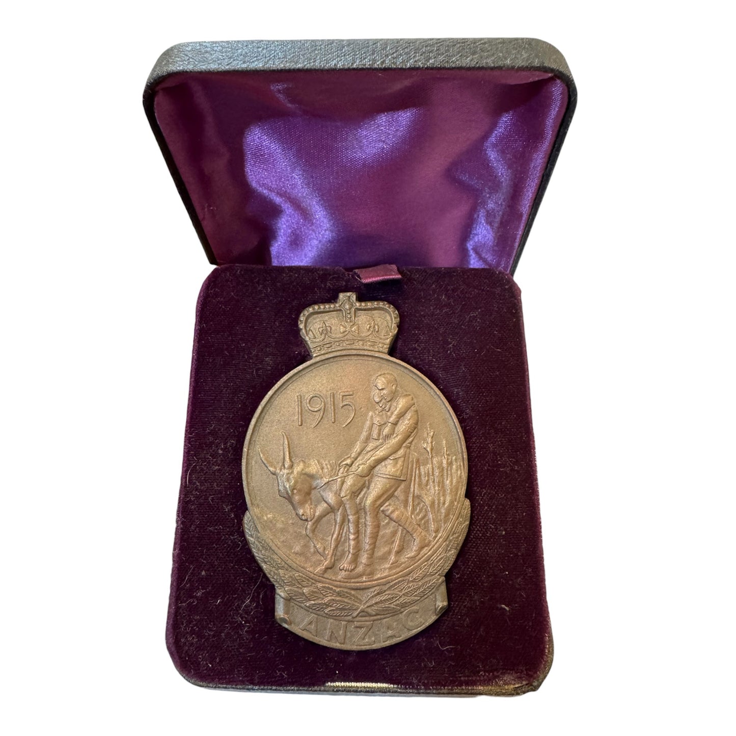 Anzac Commemorative Bronze Medallion 1915, issued 1967